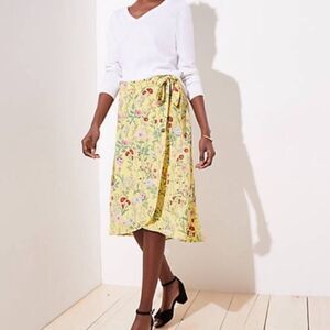 Ann Taylor Loft Womens 12 Wrap Skirt Yellow Floral High Low Hem Mid Lengt NWOT